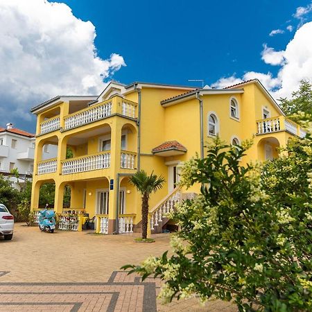 Apartments Artan Crikvenica Dış mekan fotoğraf