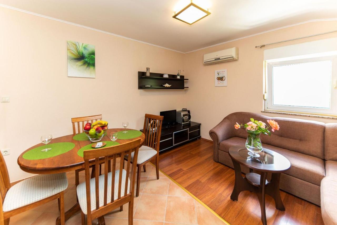 Apartments Artan Crikvenica Dış mekan fotoğraf