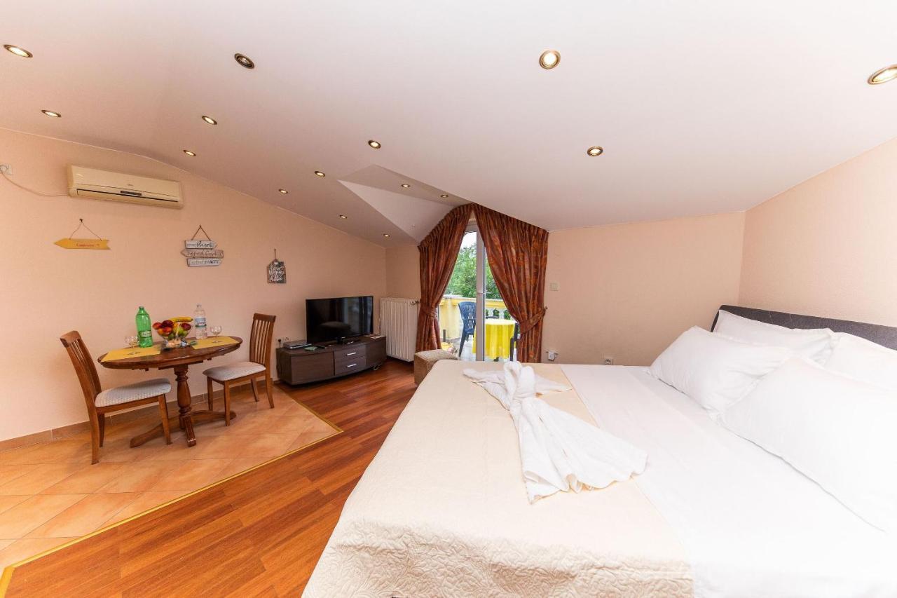 Apartments Artan Crikvenica Dış mekan fotoğraf