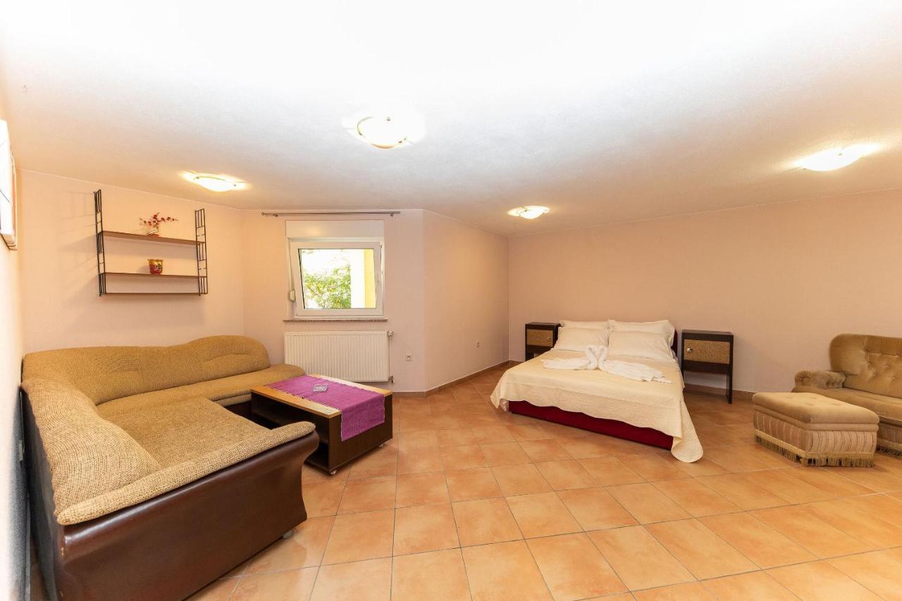 Apartments Artan Crikvenica Dış mekan fotoğraf