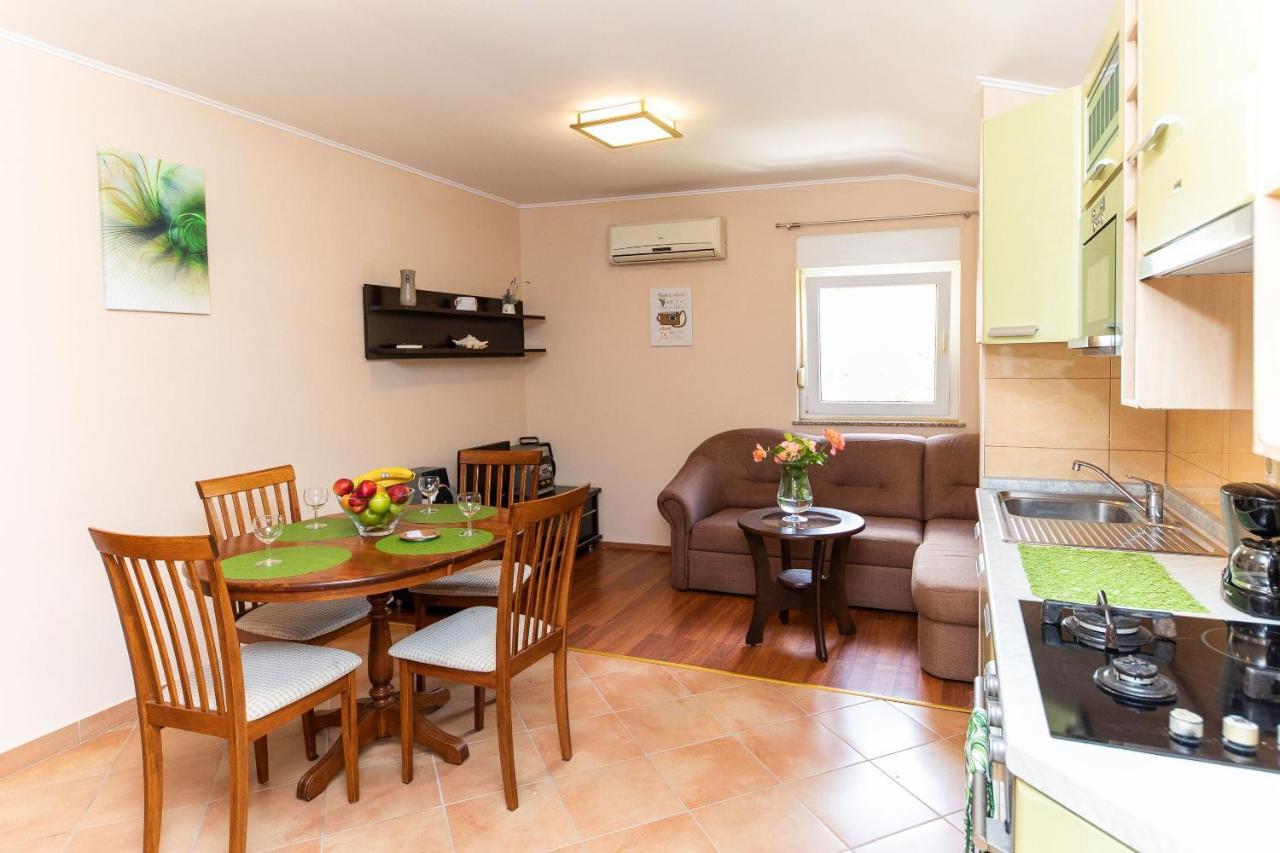 Apartments Artan Crikvenica Dış mekan fotoğraf